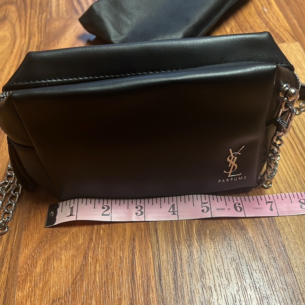 YSL makeup pouch - Picture 6 of 7